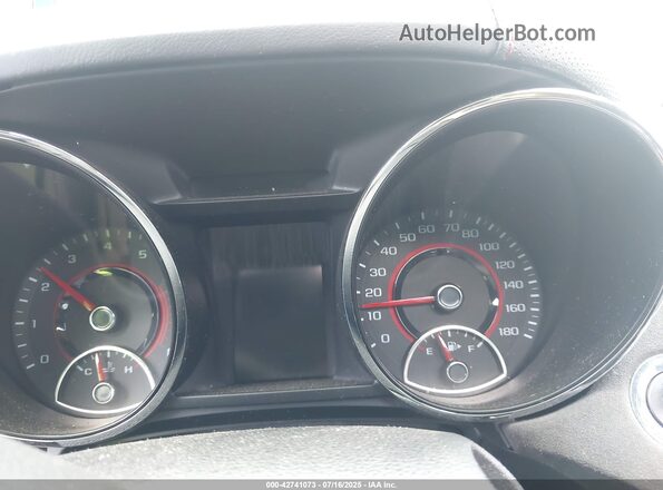 6G3F15RW5HL307902 2017 CHEVROLET SS Green Widok tylnych siedzeń