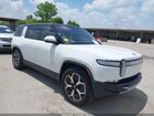 2024 Rivian R1s Adventure Quad Motor Large Pack White vin: 7PDSGABA5RN035187