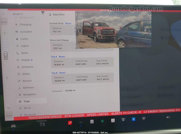 7SAXCBE69NF356232 2022 TESLA MODEL X Белый Вид задних сидений