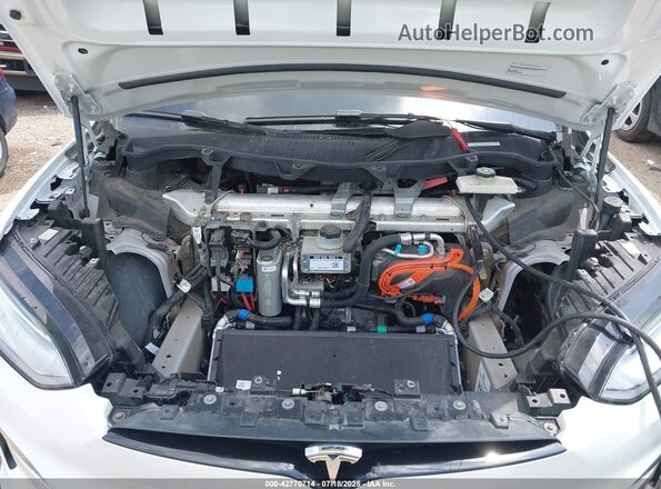 7SAXCBE69NF356232 2022 TESLA MODEL X Белый Вид сзади