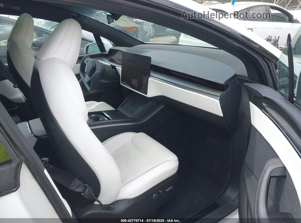 7SAXCBE69NF356232 2022 TESLA MODEL X Белый Вид наклейки с VIN-кодом
