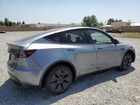 2025 Tesla Model Y Silver vin: 7SAYGDED4SF216006