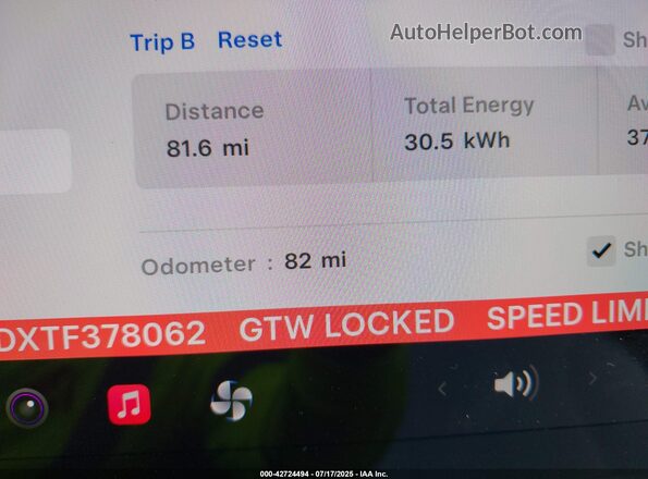 7SAYGDEDXTF378062 2026 TESLA MODEL Y White 