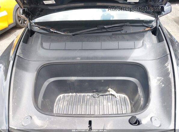 7SAYGDEE7TA385847 2026 TESLA MODEL Y Gray Widok z tyłu