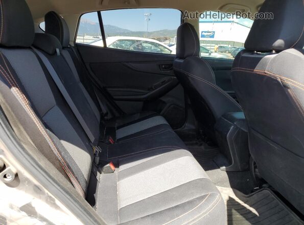 JF2GTAPC2M8287717 2021 SUBARU CROSSTREK Gray Widok wnętrza z tyłu