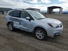 2018 Subaru Forester 2.5i Touring Серебряный vin: JF2SJAWC1JH611950