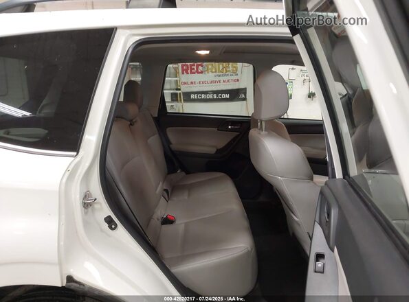 JF2SJAXC5GH465995 2016 SUBARU FORESTER 2.5I TO White Widok naklejki z numerem VIN