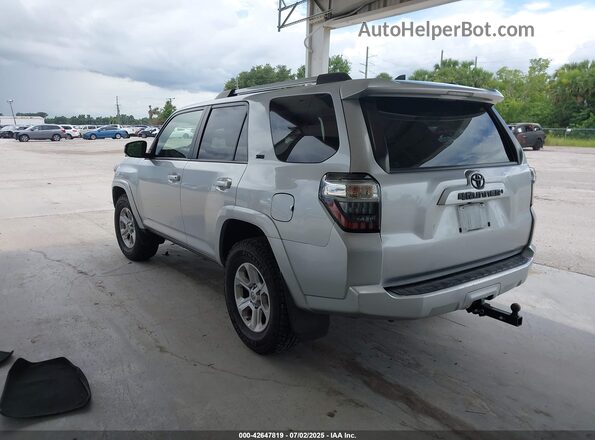 JTEEU5JR4M5232240 2021 TOYOTA 4RUNNER Серебряный Задняя левая четверть