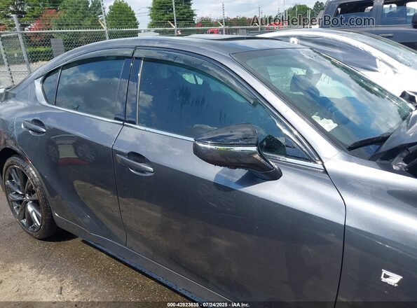 JTHGZ1B20P5067332 2023 LEXUS IS Gray Vista del cuadro de instrumentos