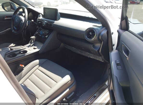 JTHGZ1B2XS5087452 2025 LEXUS IS 350 Белый Вид салона спереди
