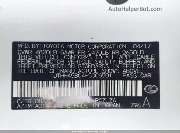 JTHHA5BC4H5006501 2017 LEXUS RC 200T White Vista del compartimento del motor