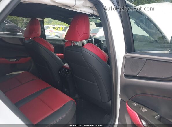 JTJKKCFZ1N2005405 2022 LEXUS NX 450H+ White Vista de la etiqueta del VIN