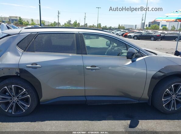 JTMAAAAA7PA004050 2023 TOYOTA LIMITED Серый Вид задней части салона