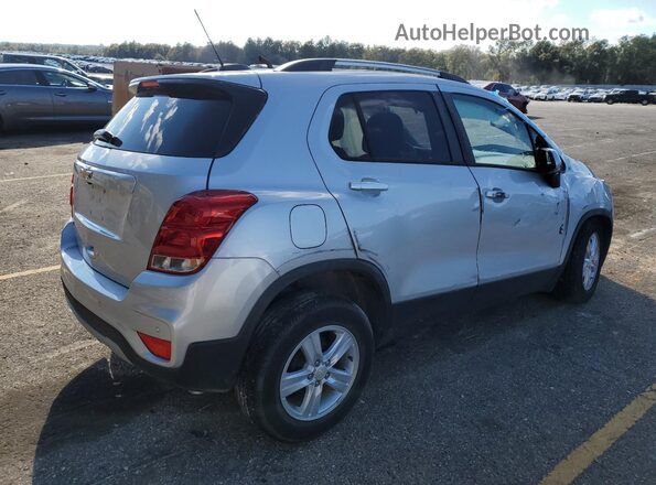 KL7CJLSM2MB375665 2021 CHEVROLET TRAX Silver Задня права чверть