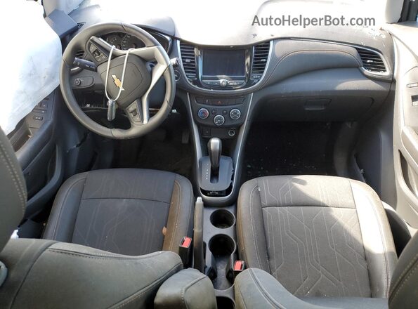 KL7CJLSM2MB375665 2021 CHEVROLET TRAX Silver Вид панелі приладів