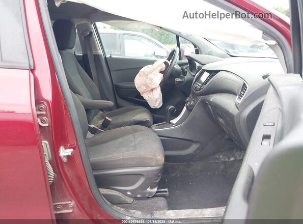 KL7CJNSB9MB314341 2021 CHEVROLET TRAX Red წინა სალონის ხედი