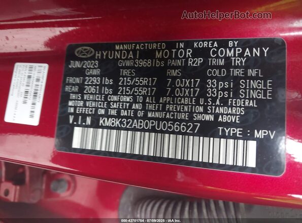 KM8K32AB0PU056627 2023 HYUNDAI KONA Red Vista del compartimento del motor