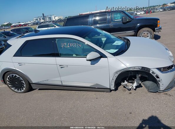 KM8KRDAF2PU144558 2023 HYUNDAI IONIQ 5 Серый Вид задней части салона