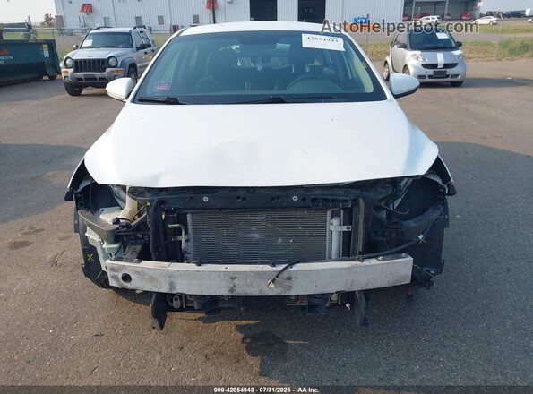 KMHC65LC9KU171190 2019 HYUNDAI IONIQ HYBRID Белый Вид щитка приборов
