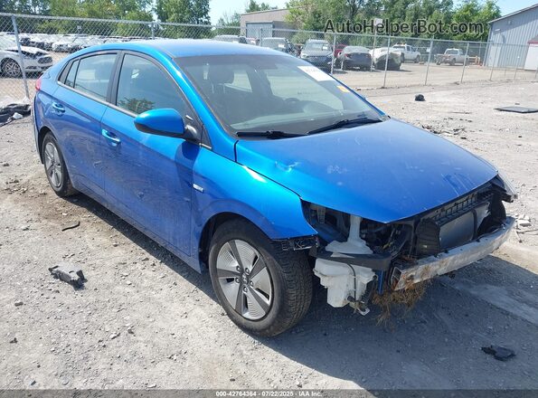 KMHC65LCXJU072814 2018 HYUNDAI IONIQ HYBRID Blue Front right