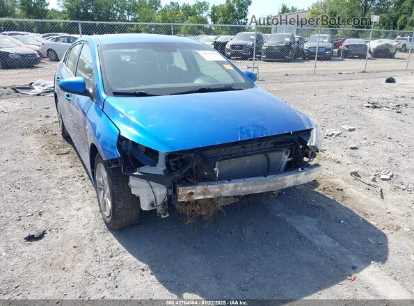 KMHC65LCXJU072814 2018 HYUNDAI IONIQ HYBRID Blue Front view