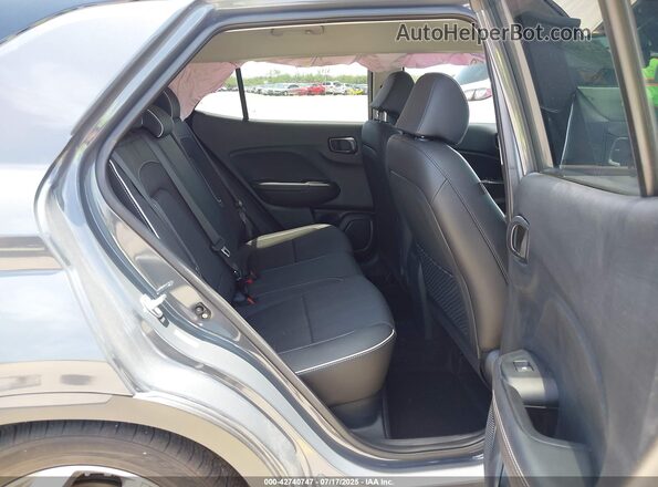KMHRC8A3XPU274648 2023 HYUNDAI VENUE Серый Вид наклейки с VIN-кодом