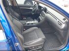 2020 Genesis G70 2.0t Rwd Blue vin: KMTG44LA1LU065355