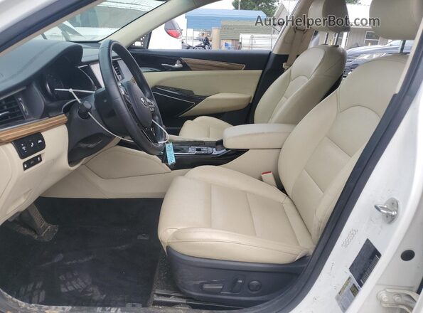 KNALC4J14K5166995 2019 KIA CADENZA Белый Вид салона спереди