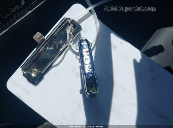 KNDPYDDH6S7215973 2025 KIA SPORTAGE PLUG-IN HYBRID Черный Вид панели приборов