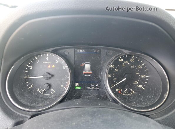 KNMAT2MV0JP557853 2018 NISSAN ROGUE Charcoal Widok zestawu wskaźników