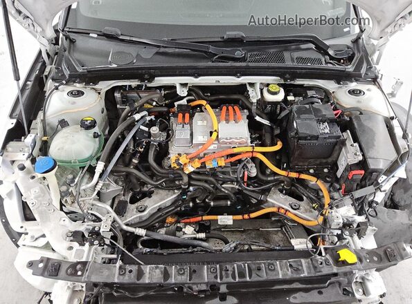 LPSED3KAXML012896 2021 POLESTAR 2 White უკანა სალონის ხედი