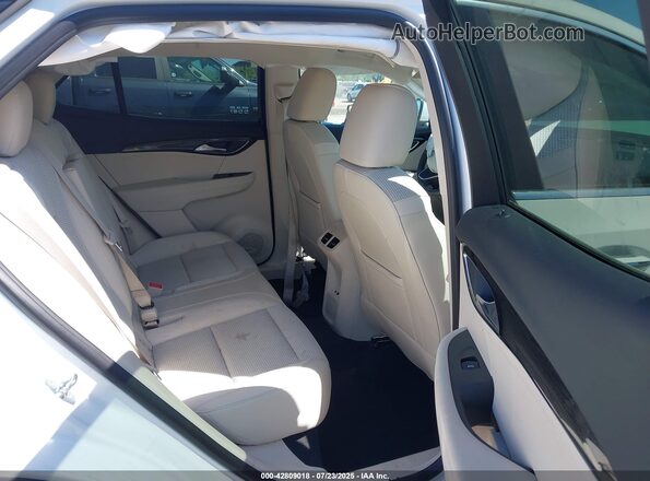 LRBFZMR42PD189250 2023 BUICK ENVISION White VIN კოდის სტიკერის ხედი