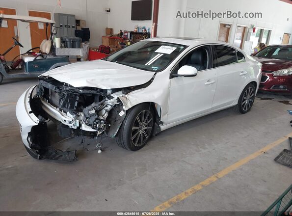 LYV612TM3GB091585 2016 VOLVO S60 INSCRIPTION White Передня ліва чверть