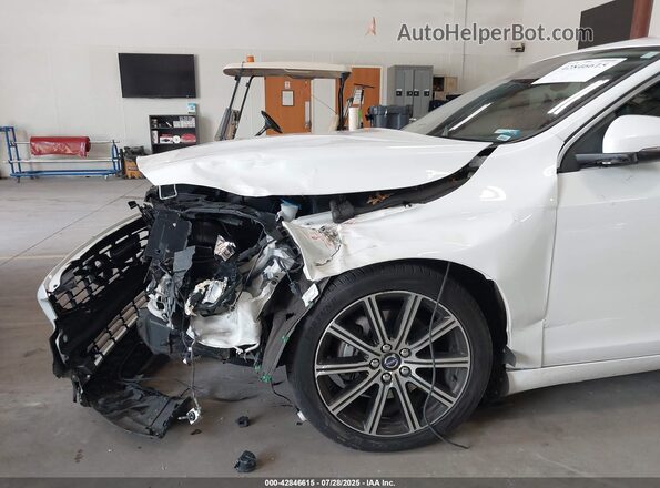 LYV612TM3GB091585 2016 VOLVO S60 INSCRIPTION White Вид спереду