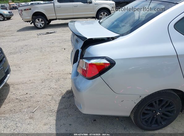 ML32FUFJ0PHF06430 2023 MITSUBISHI MIRAGE G4 Серебряный Вид спереди