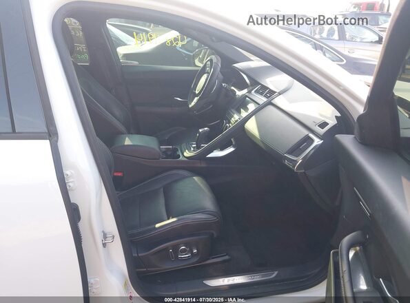 SADFM2GX2L1013655 2020 JAGUAR E-PACE Белый Вид салона спереди