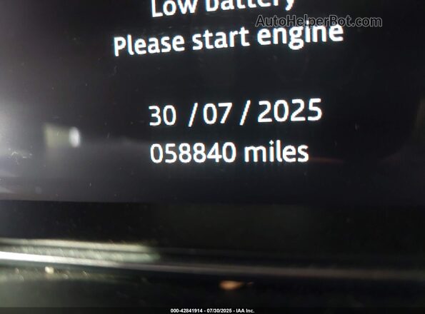 SADFM2GX2L1013655 2020 JAGUAR E-PACE Белый Панорамный вид салона 360°