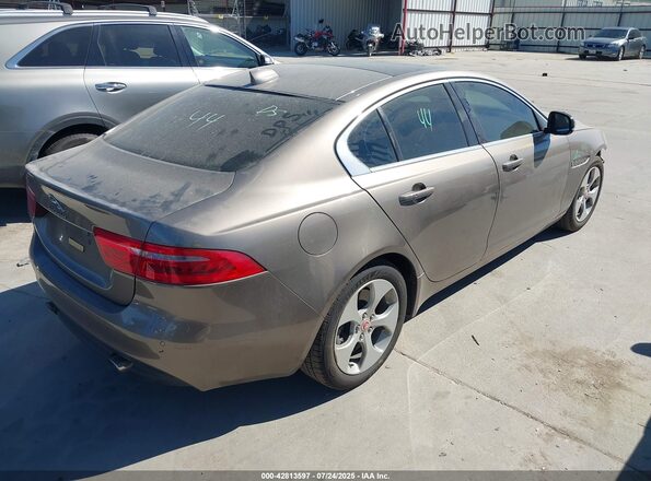 SAJAE4BG9HA954227 2017 JAGUAR XF Gold Trasero derecho