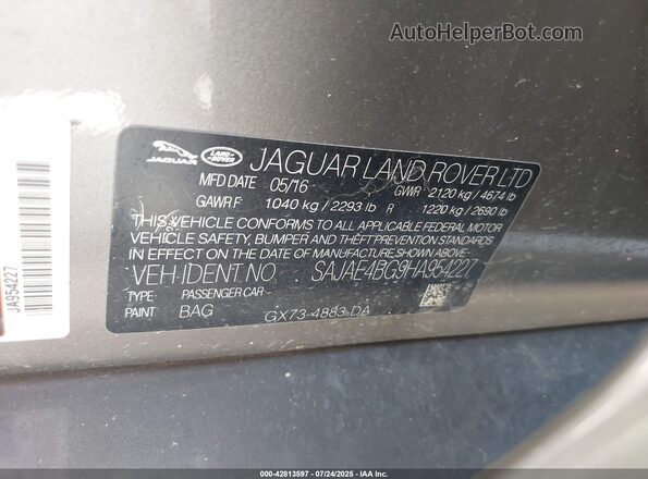 SAJAE4BG9HA954227 2017 JAGUAR XF Gold Vista del compartimento del motor