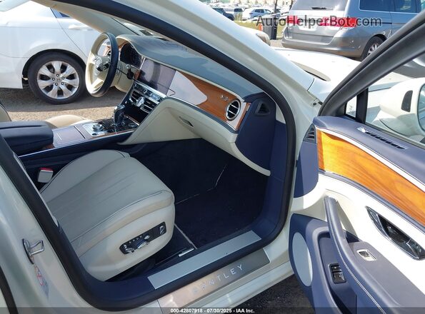 SCBBG6ZG0PC007016 2023 BENTLEY OTHER Белый Вид салона спереди