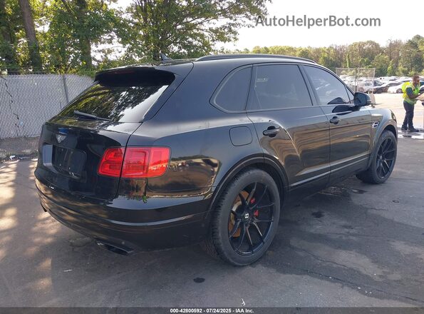 SJAAC2ZV8HC015850 2017 BENTLEY BENTAYGA Black Tył prawy
