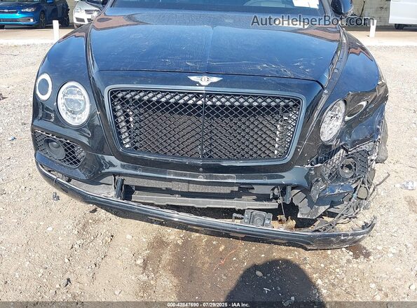 SJAAM2ZV9LC029682 2020 BENTLEY BENTAYGA Черный Вид спереди