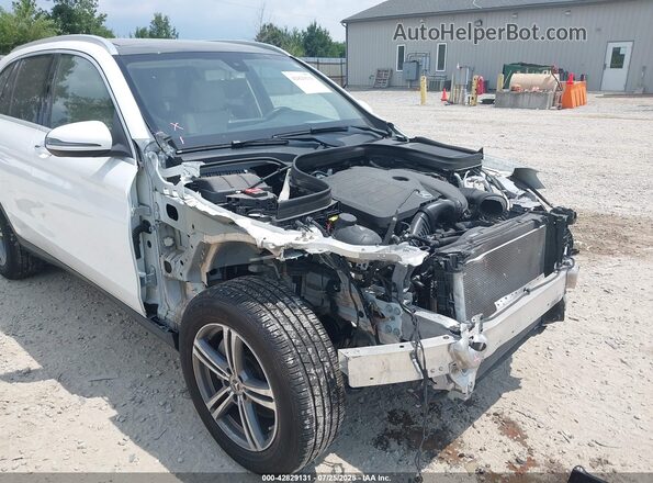 W1N0G8EB4LF805174 2020 MERCEDES-BENZ GLC 300 Белый Вид спереди