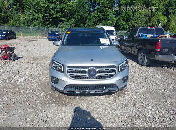 W1N4M4HB7LW069796 2020 MERCEDES-BENZ GLB-CLASS Silver Instrument cluster view