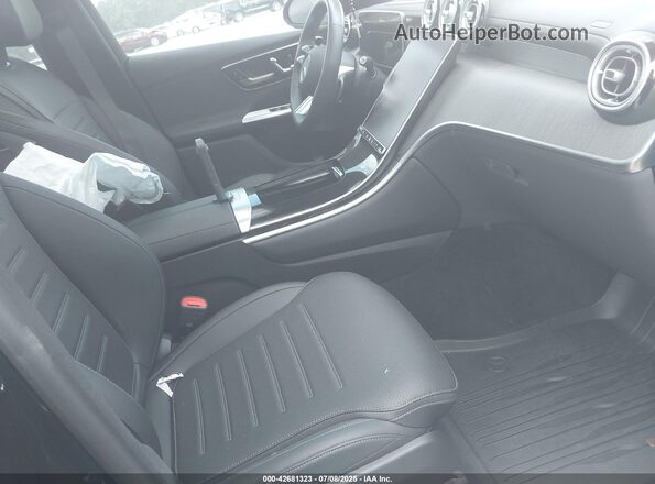 W1NKM4HB4SF283960 2025 MERCEDES-BENZ GLC-CLASS Black Widok wnętrza z przodu