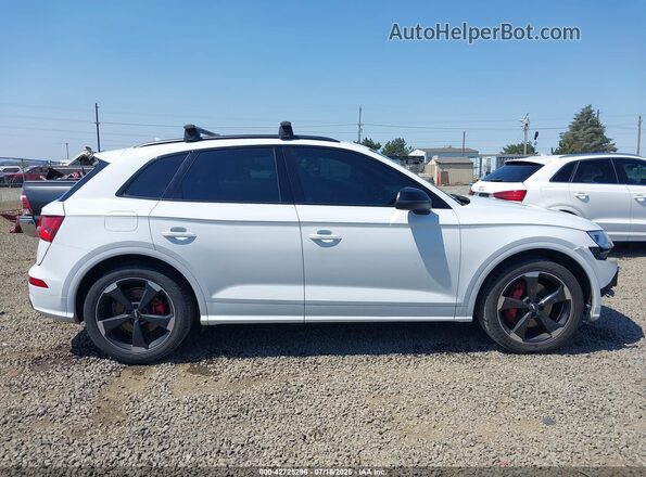 WA1B4AFY6K2099652 2019 AUDI SQ5 White Widok wnętrza 360 stopni