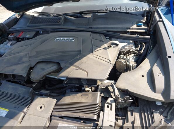 WA1EVBF16ND015261 2022 AUDI Q8 Turquoise Widok z tyłu
