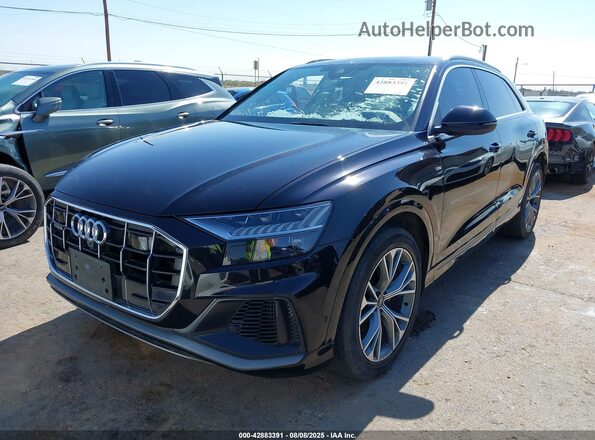 WA1FVAF12MD029817 2021 AUDI Q8 Black Передня ліва чверть