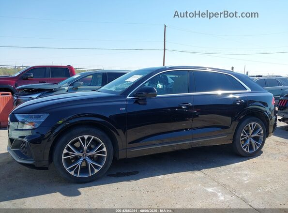WA1FVAF12MD029817 2021 AUDI Q8 Black 