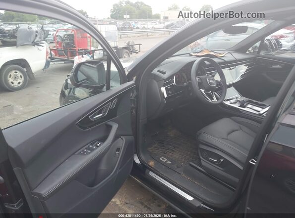 WA1VVBF74SD013007 2025 AUDI Q7 Черный Вид салона спереди